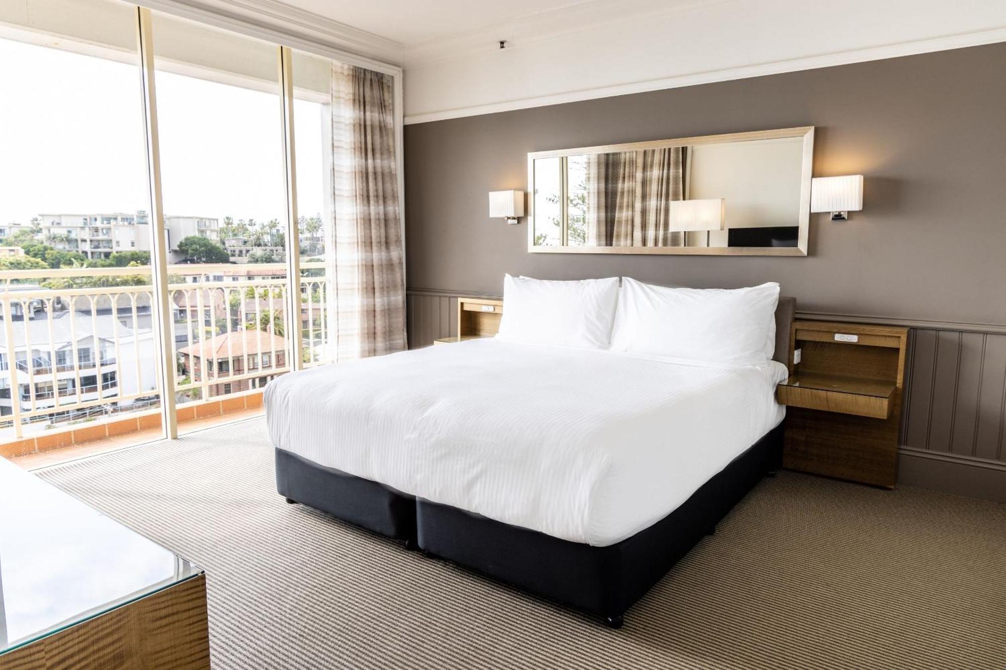 Crowne Plaza Terrigal Pacific By Ihg Hotel Exterior photo