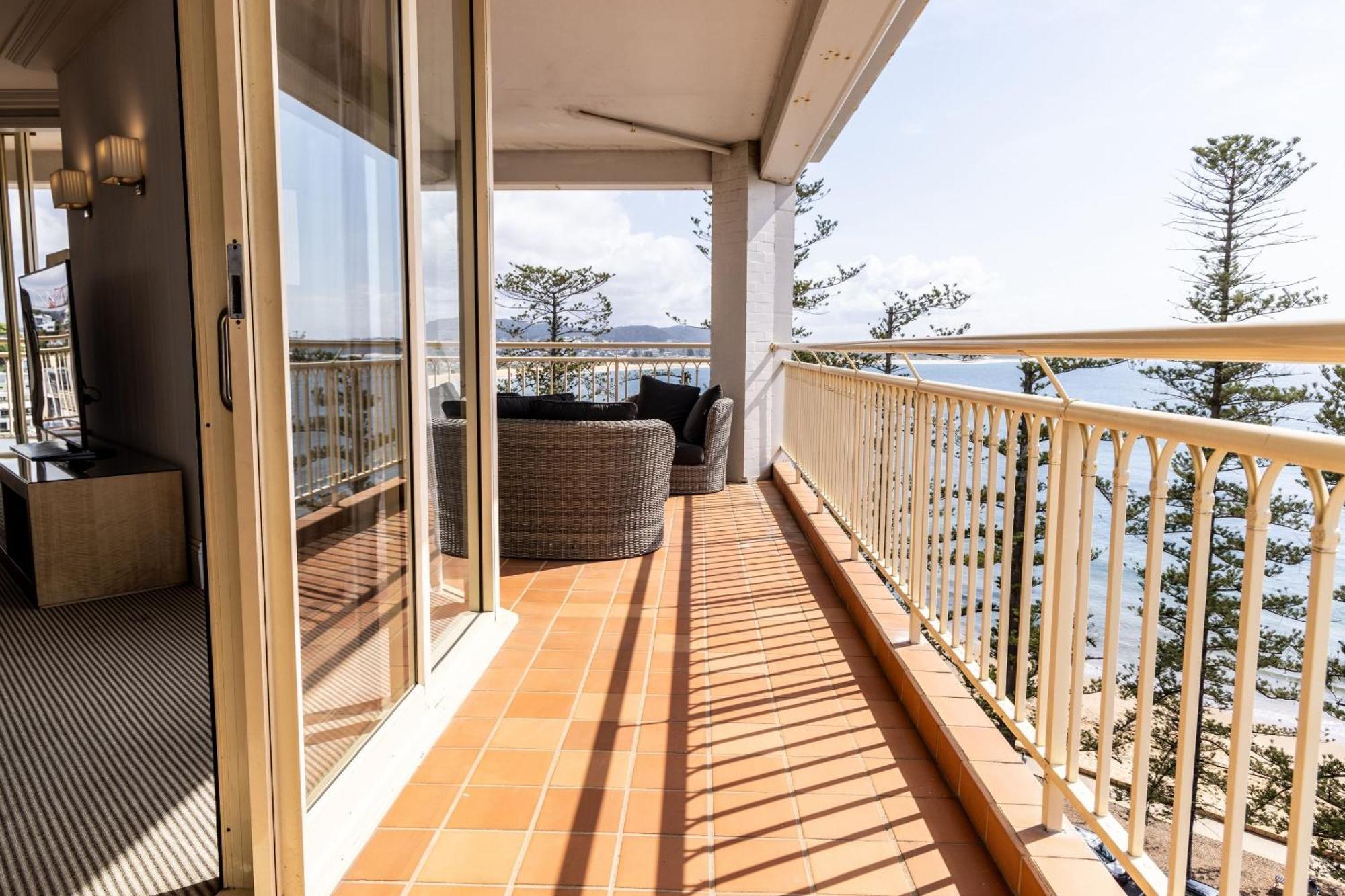 Crowne Plaza Terrigal Pacific By Ihg Hotel Exterior photo