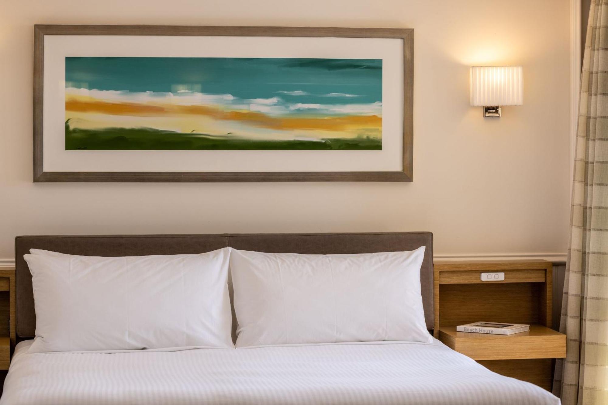 Crowne Plaza Terrigal Pacific By Ihg Hotel Exterior photo