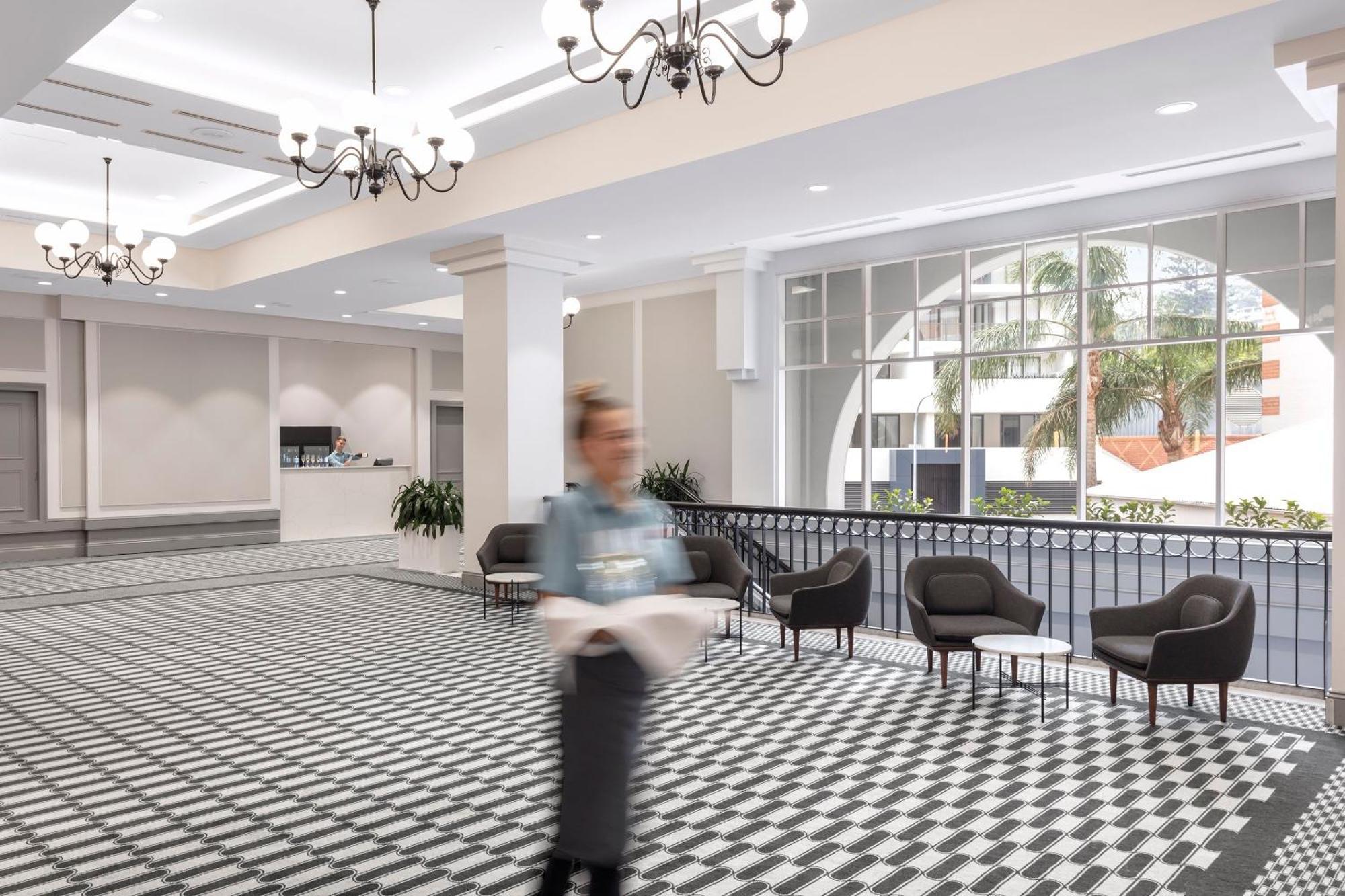 Crowne Plaza Terrigal Pacific By Ihg Hotel Exterior photo