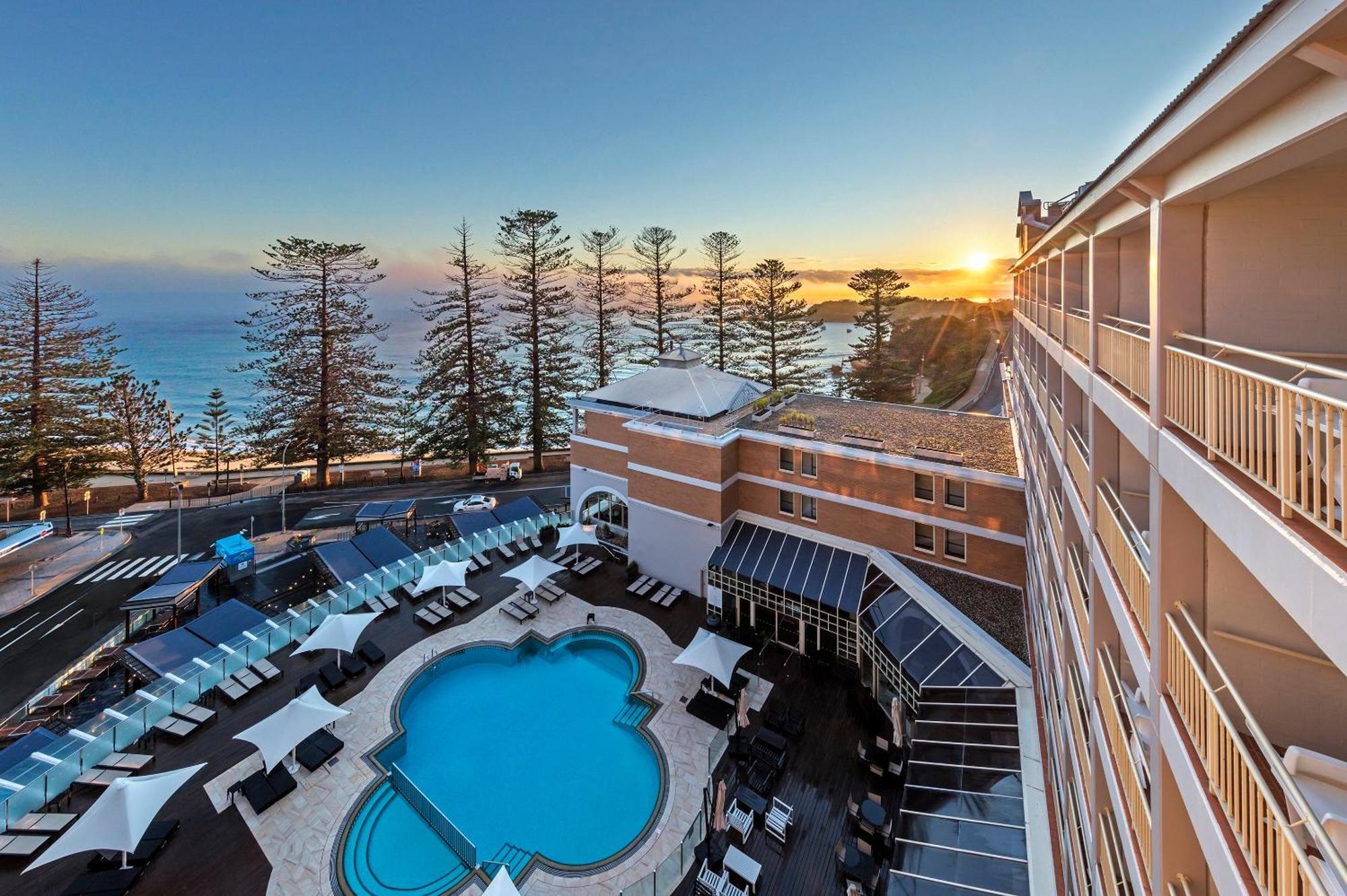 Crowne Plaza Terrigal Pacific By Ihg Hotel Exterior photo
